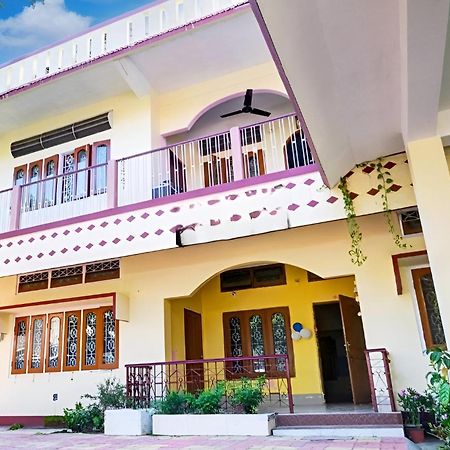 Capital Heritage Homestay Guwahati Buitenkant foto