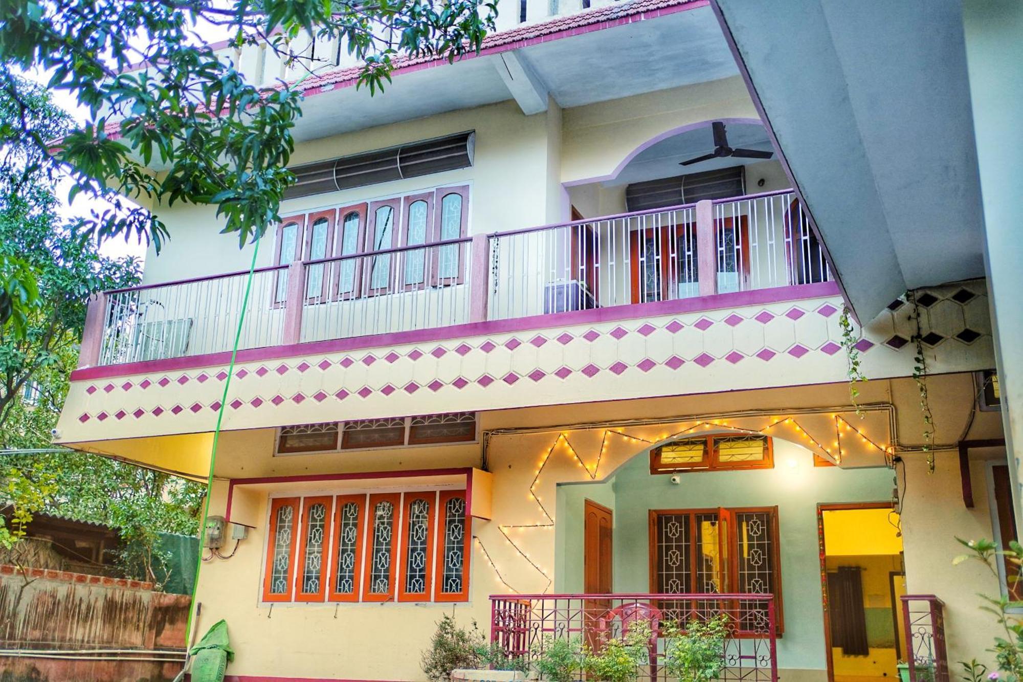 Capital Heritage Homestay Guwahati Buitenkant foto