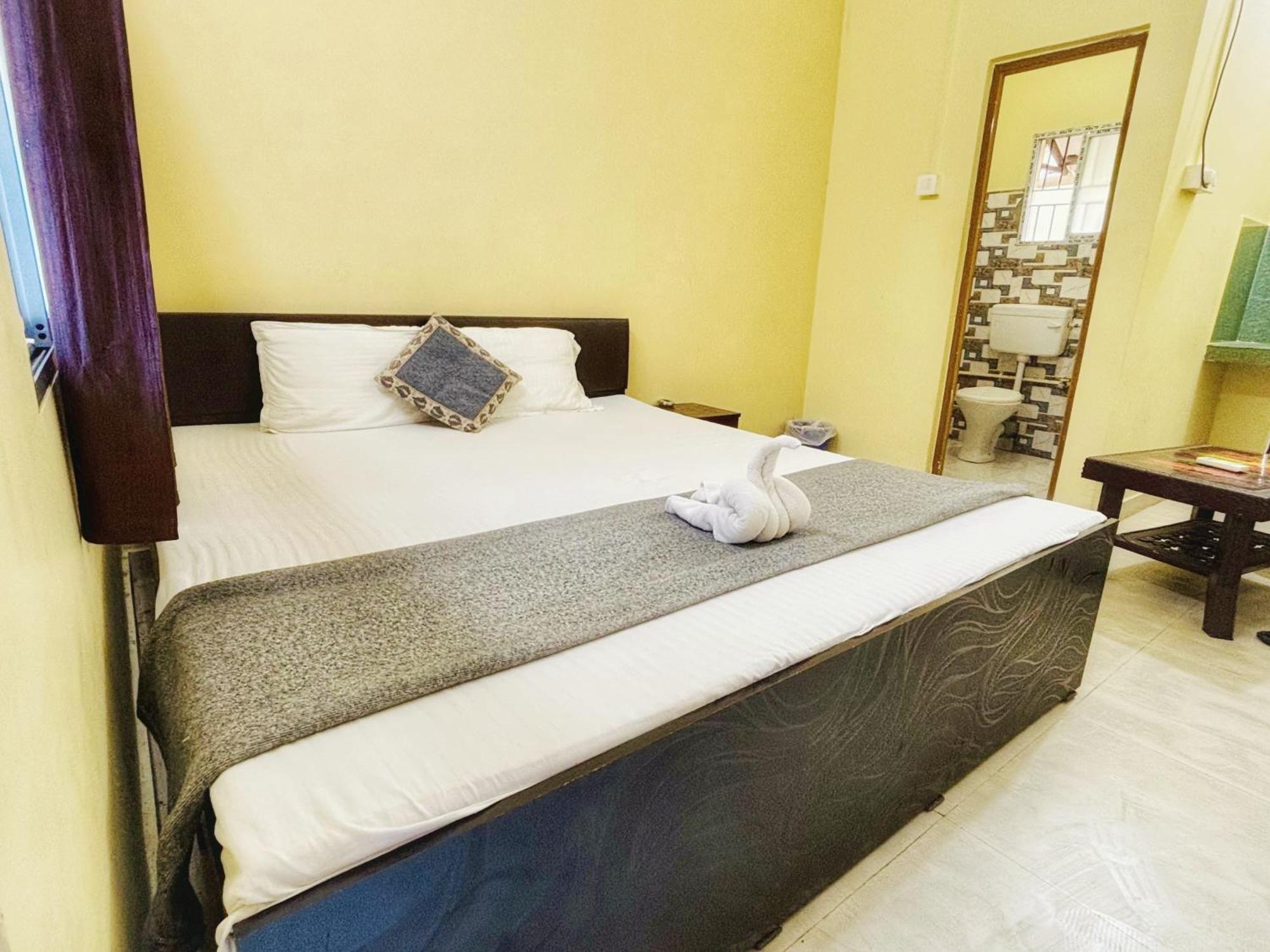 Capital Heritage Homestay Guwahati Buitenkant foto