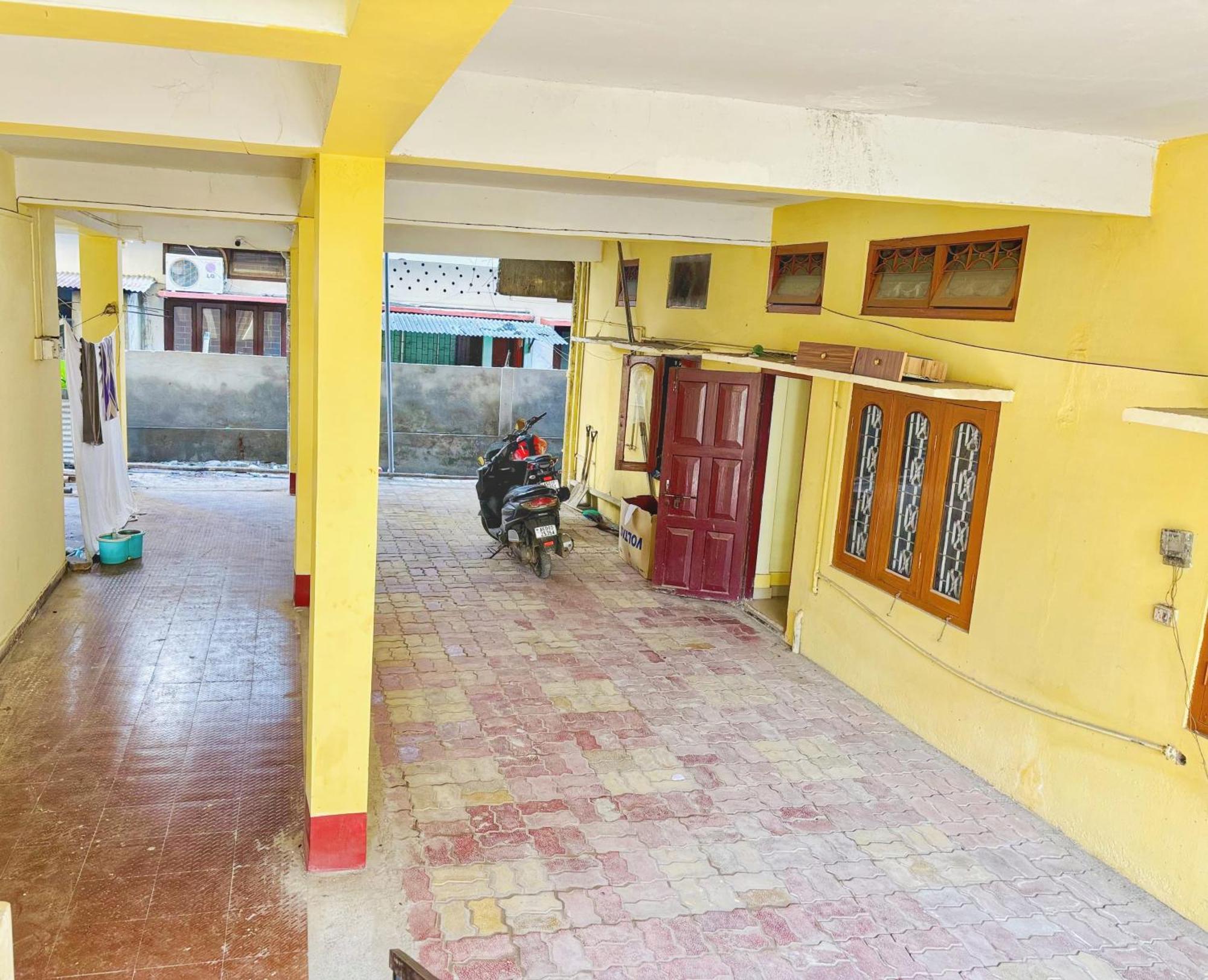 Capital Heritage Homestay Guwahati Buitenkant foto